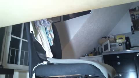 Snapshot of tallman57 chatting on March 4, 8:37 pm tallman57 online show from March 4, 8:37 pm