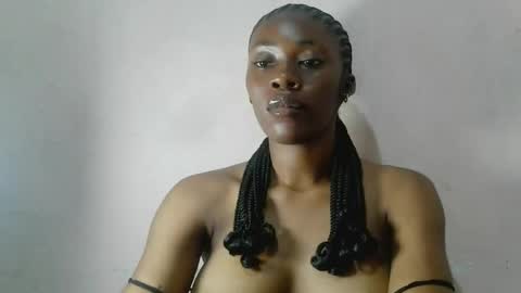 tallnsexydee online show from July 27, 10:00 am