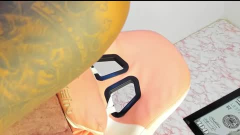 tamara_lubez online show from November 19, 11:49 pm