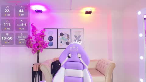 Snapshot of tamara_slimx chatting on November 28, 4:15 am Tamara online show from November 28, 4:15 am