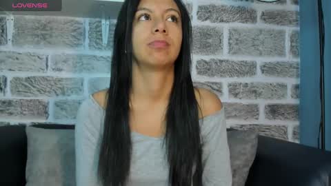 Snapshot of tamaraakins chatting on January 24, 12:10 pm Tamy online show from January 24, 12:10 pm