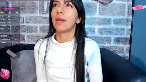 Snapshot of tamaraakins chatting on February 21, 5:53 pm Tamy online show from February 21, 5:53 pm