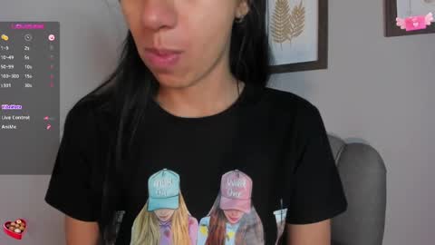 Snapshot of tamaraakins chatting on February 26, 12:25 pm Tamy online show from February 26, 12:25 pm