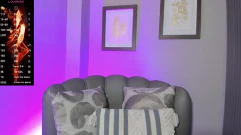 Snapshot of tamaraakins chatting on September 16, 12:28 pm Tamy online show from September 16, 12:28 pm