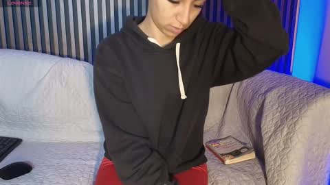 Snapshot of tamaraakins chatting on November 5, 1:00 pm Tamy online show from November 5, 1:00 pm