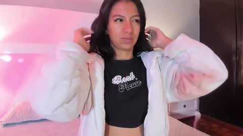 Snapshot of tamaraakins chatting on November 17, 12:22 pm Tamy online show from November 17, 12:22 pm