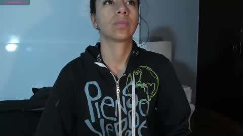 Snapshot of tamaraakins chatting on November 18, 12:20 pm Tamy online show from November 18, 12:20 pm