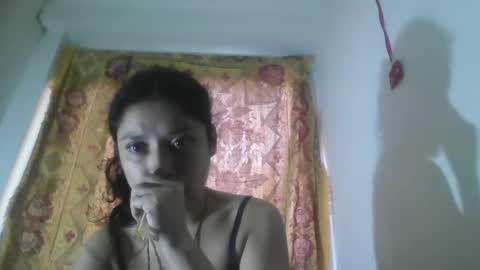 Snapshot of tamaranauthyy chatting on December 5, 2:55 pm tamaranauthyy online show from December 5, 2:55 pm