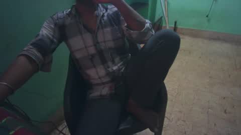 Snapshot of tamil_nadu chatting on July 5, 4:47 pm tamil_nadu online show from July 5, 4:47 pm