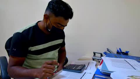 tamilan_da75 online show from January 27, 4:30 am