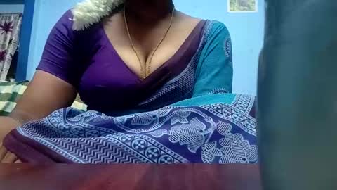 Snapshot of tamilmadhi520 chatting on May 20, 6:25 pm tamilmadhi520 online show from May 20, 6:25 pm