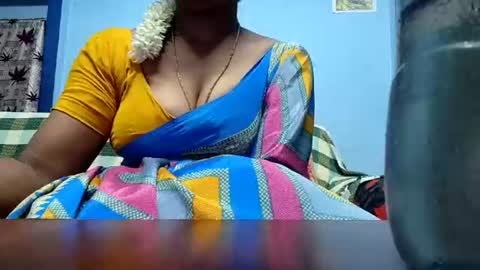 Snapshot of tamilmadhi520 chatting on June 16, 6:38 am tamilmadhi520 online show from June 16, 6:38 am