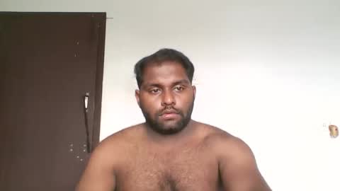 Snapshot of tamilpaiyan09 chatting on November 14, 9:52 am tamilpaiyan09 online show from November 14, 9:52 am