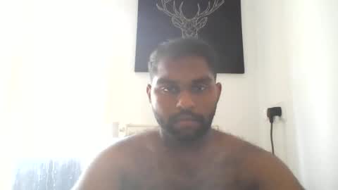 Snapshot of tamilpaiyan09 chatting on June 20, 6:49 am tamilpaiyan09 online show from June 20, 6:49 am