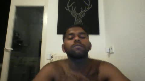 Snapshot of tamilpaiyan09 chatting on June 21, 10:12 pm tamilpaiyan09 online show from June 21, 10:12 pm