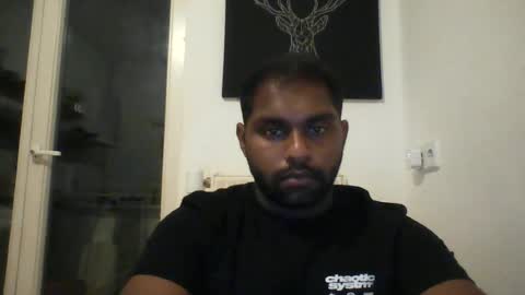 Snapshot of tamilpaiyan09 chatting on July 1, 9:03 pm tamilpaiyan09 online show from July 1, 9:03 pm