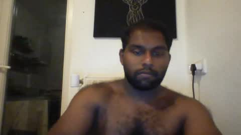 Snapshot of tamilpaiyan09 chatting on August 2, 9:57 pm tamilpaiyan09 online show from August 2, 9:57 pm
