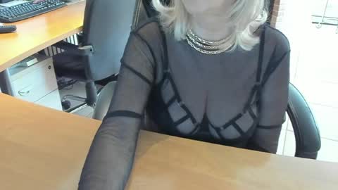 Tammy online show from April 24, 9:12 am