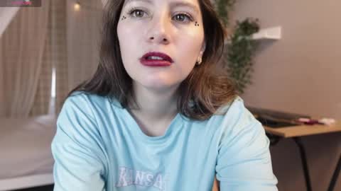 Snapshot of tammy_bellini_ chatting on May 23, 12:20 pm tammy_bellini_ online show from May 23, 12:20 pm