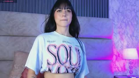 Snapshot of tammy_greyyx chatting on June 17, 3:57 pm tammy_greyyx online show from June 17, 3:57 pm