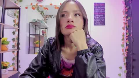 tammy_thompson_ online show from December 16, 12:54 pm