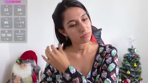 Snapshot of tammyandrade_ chatting on December 5, 3:28 pm tammy online show from December 5, 3:28 pm