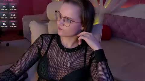 Snapshot of tammymays chatting on June 11, 12:32 am Tammy Mays online show from June 11, 12:32 am