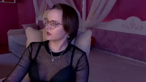Snapshot of tammymays chatting on June 17, 7:04 pm Tammy Mays online show from June 17, 7:04 pm