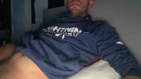 Snapshot of tampabigcock chatting on February 5, 5:52 am tampabigcock online show from February 5, 5:52 am