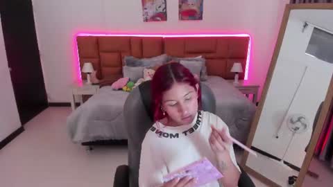 Tamy  online show from June 18, 7:18 pm