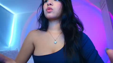 Snapshot of tana_lux chatting on July 10, 7:49 pm Aytana online show from July 10, 7:49 pm