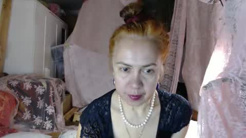 Milena online show from May 18, 2:34 pm