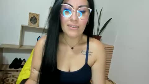 Snapshot of tania_mature chatting on May 29, 7:34 pm tania online show from May 29, 7:34 pm