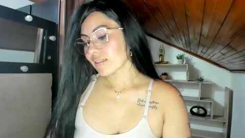 Snapshot of tania_mature chatting on June 3, 7:08 pm tania online show from June 3, 7:08 pm