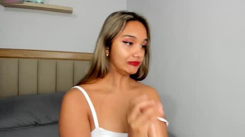 TaniaCarter online show from October 31, 4:41 pm