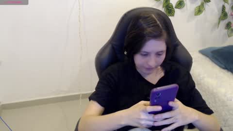 Tania  online show from January 4, 2:25 pm