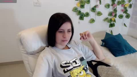 Tania  online show from October 12, 3:00 pm