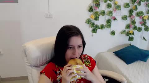 Tania  online show from November 18, 3:38 pm