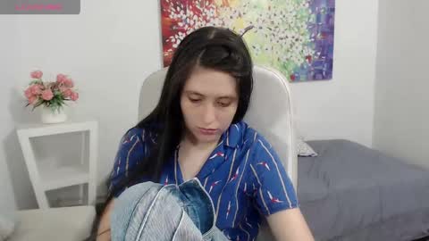 Snapshot of taniadevil_69 chatting on May 6, 7:41 pm Tania online show from May 6, 7:41 pm
