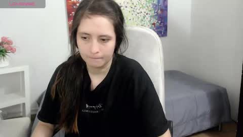 Snapshot of taniadevil_69 chatting on May 12, 7:00 pm Tania online show from May 12, 7:00 pm
