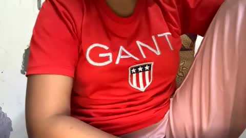 taniya_roy4628 online show from May 16, 3:47 am