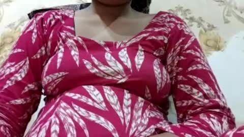 taniya_roy4628 online show from June 16, 2:25 am