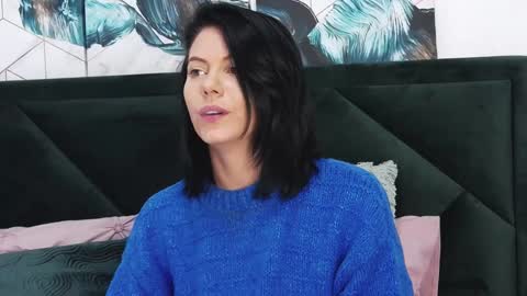 Snapshot of taniyagrey chatting on January 8, 7:34 am tanyaGrey online show from January 8, 7:34 am