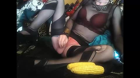 Snapshot of tanjageile chatting on September 23, 8:28 am tanjageile online show from September 23, 8:28 am