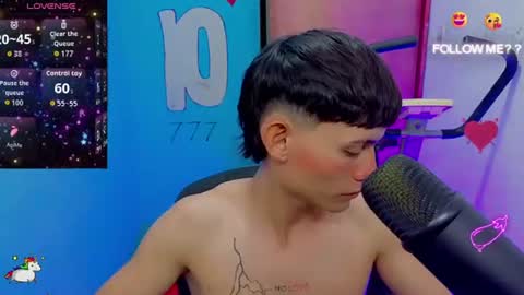 Snapshot of tanjiro_cute chatting on June 19, 5:12 am Andres online show from June 19, 5:12 am