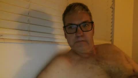 tankguy73 online show from March 1, 4:37 am