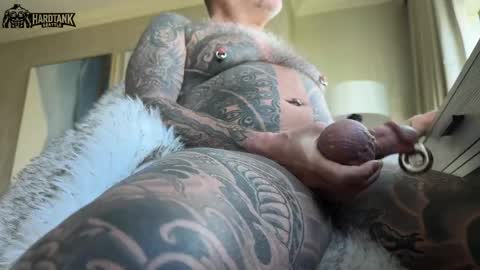 Tank Guy online show from May 1, 10:58 pm