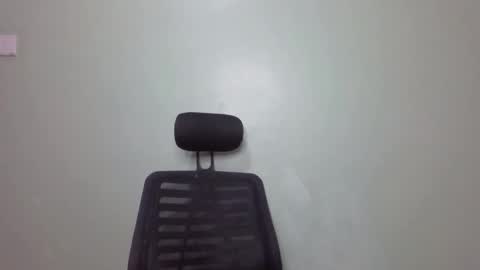 tania online show from December 16, 8:58 pm