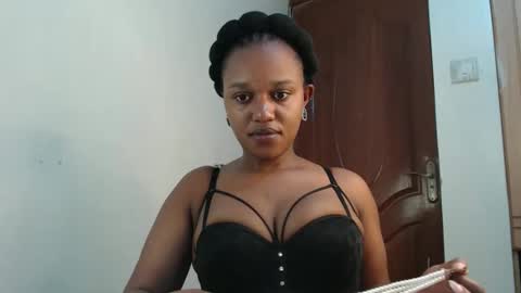 Snapshot of tannia004 chatting on April 7, 1:11 pm tania online show from April 7, 1:11 pm