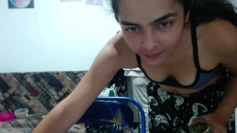 Angeline  Follow  online show from May 16, 12:29 am